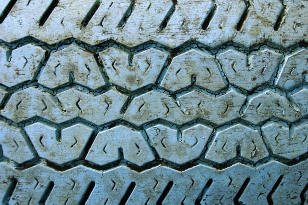 v-shaped tire treads for camper van winter tires