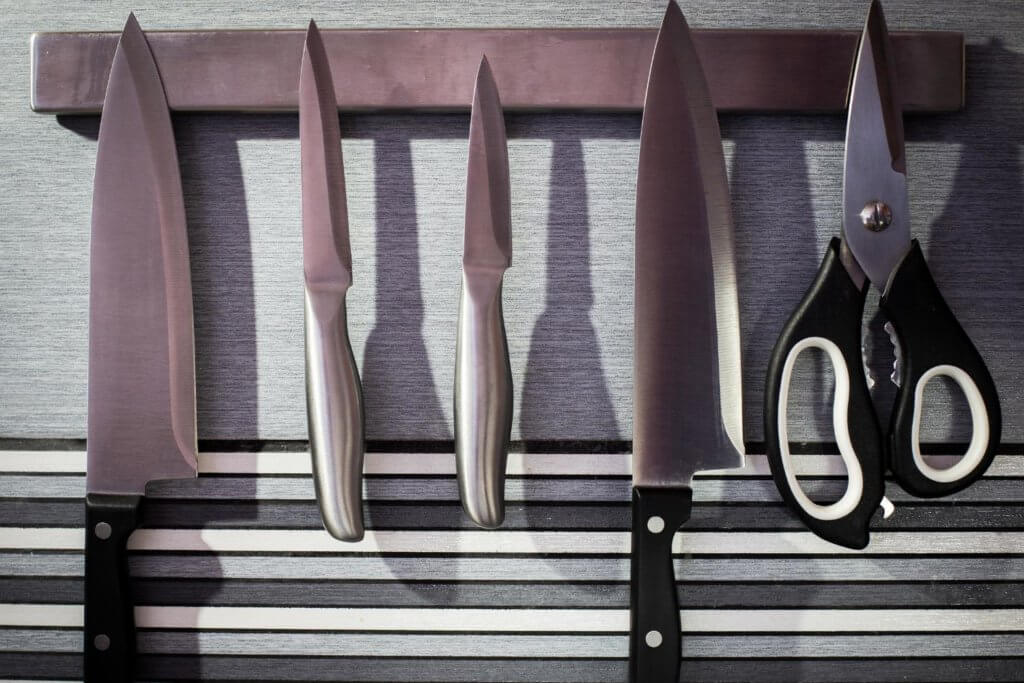 Knives display for kitchen in camper van