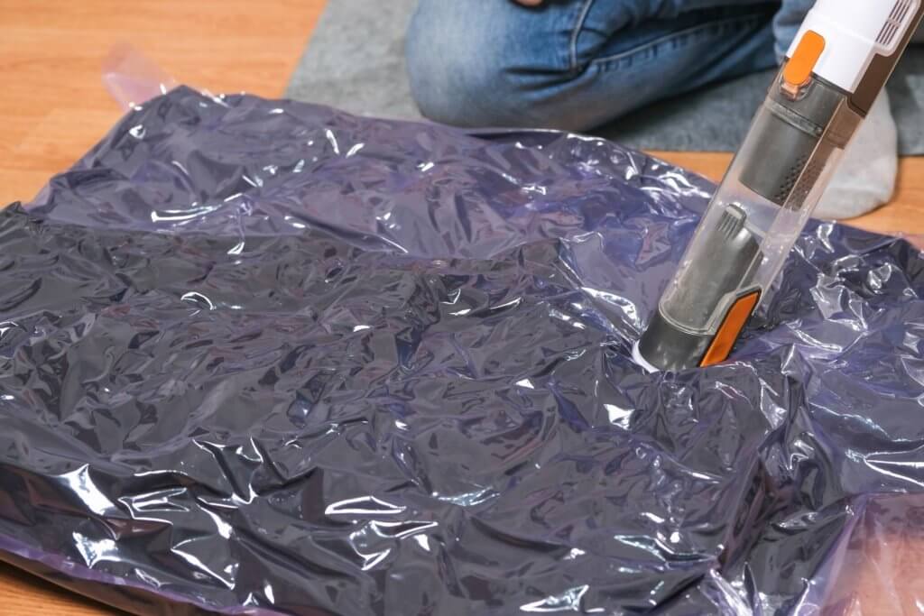 vacuum sealed bag for camper van blankets