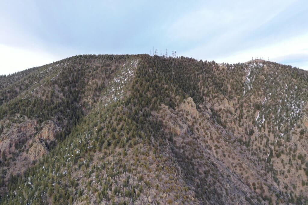 A peak along a hiking trail in Arizona