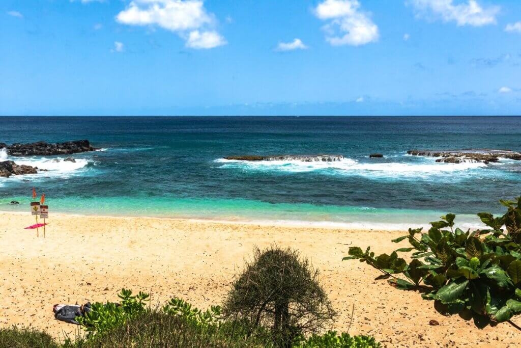 Three Tables snorkeling spot in Oahu Hawaii