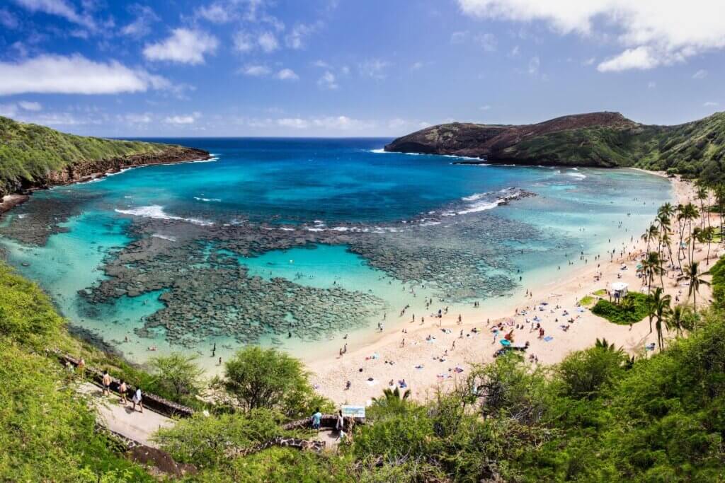 Hanauma Bay Crater hike in Oahu