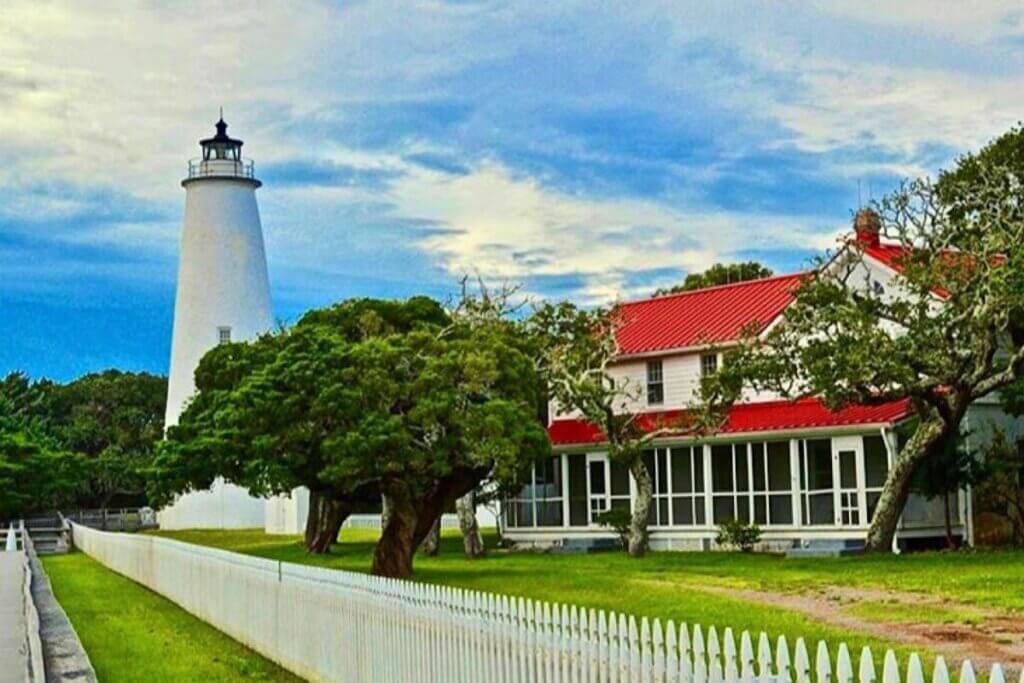 Ocracoke Lighthouse in North Carolina